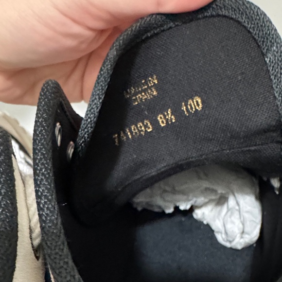 Gucci Black and Cream High-Top Sneakers - Picture 5 of 5